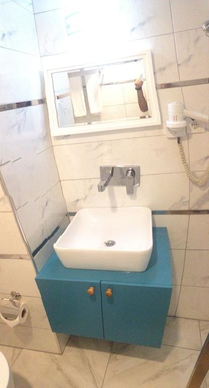 Cekmen Hotel 케메르 객실 사진